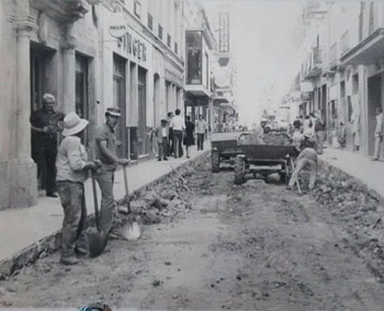 Obreros trabajando  